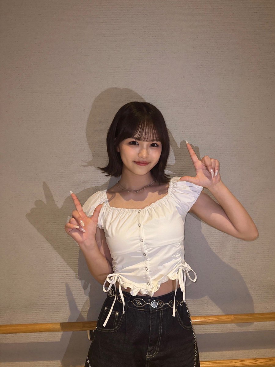 Laki922official's tweet image. 佐藤栞奈です!
「LDH DAY 2025 SPECIAL EVENT」生配信ありがとうございました!👏🏻
先輩方とご一緒できて嬉しかったです✨️
2026年の「PERFECT YEAR」も一緒に楽しみましょう❤️🔥
「LDH Girls EXPO」もガールズパワー全開で頑張ります!!✧*。
#Lucky2 #佐藤栞奈
#PERFECTYEAR