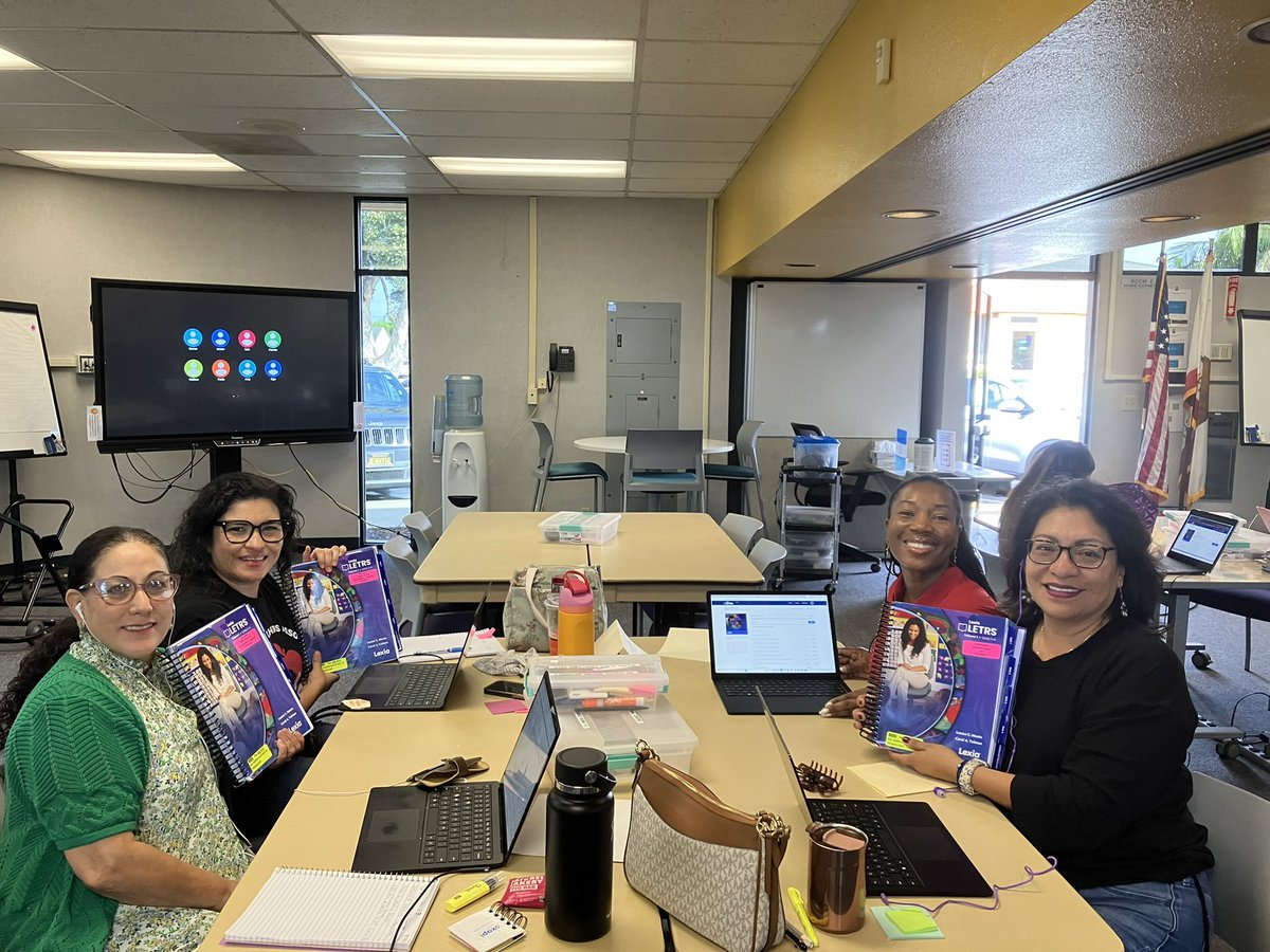 Super excited for our teachers to start their Day 1 of LETRS training today! Let’s Go SBUSD! #sbusddreambuilding <a href="/Supt_SBUSD/">Jose A. Espinoza</a> <a href="/SBUSD_NEWS/">SBUSD NEWS</a> <a href="/LearnInnoDept/">Educational Services Department</a>