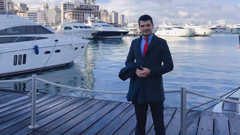 There is a complete blackout in Sulaimani following the violent clashes of August 22, which led to the arrest of Lahur Sheikh Jangi. 

For example, there was a highly suspicious “suicide” of a manager at Shari Jwan Tower named Zanyar Hiwa Mustafa who worked closely with Zarya