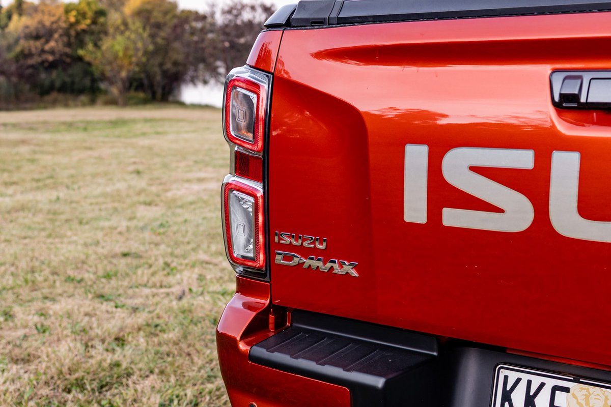 Isuzu D-Max V-Cross 4x4 is not the most powerful double cab out there, but it makes a strong case with its comfort, ride quality and dependability. At over R900k it sits in premium territory. We spent time behind the wheel to…(1/2)
