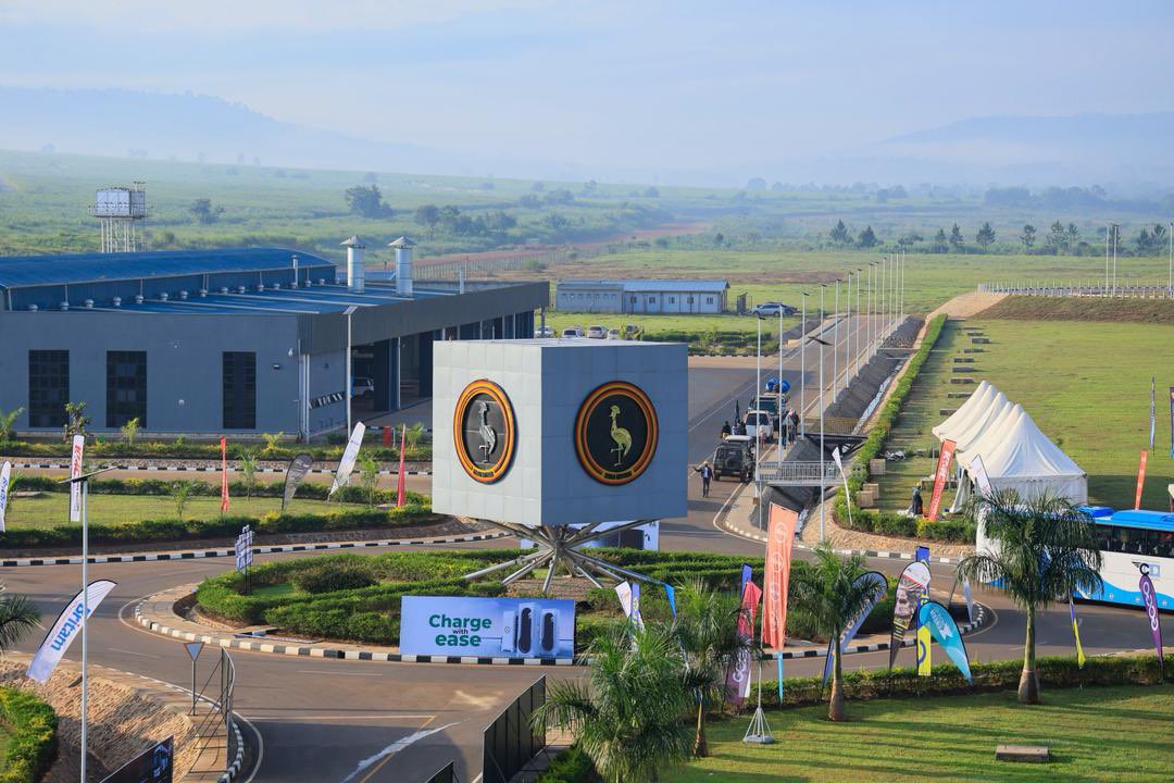 STIsecretariat's tweet image. The two-day National E-Mobility Expo 2025 kicked off this at Kiira Motors Main plant in Jinja with outstanding E-Mobility exhibitions and parallel panel discussions. A hub for High-Level Networking, Policy Dialogue, Brand Visibility, exciting Investment &amp;amp; Business Opportunities.
