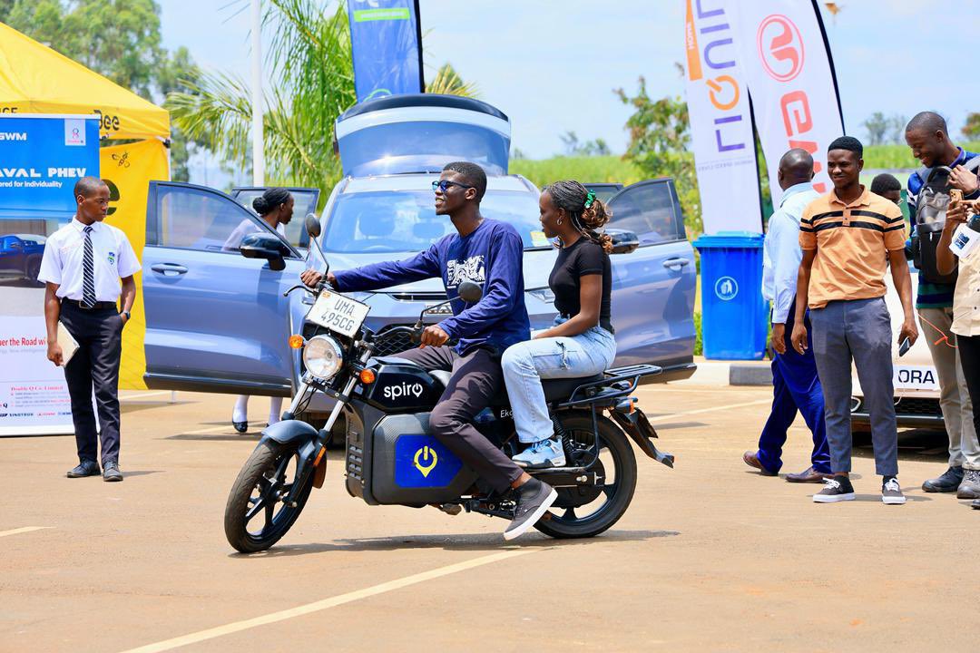 STIsecretariat's tweet image. The two-day National E-Mobility Expo 2025 kicked off this at Kiira Motors Main plant in Jinja with outstanding E-Mobility exhibitions and parallel panel discussions. A hub for High-Level Networking, Policy Dialogue, Brand Visibility, exciting Investment &amp;amp; Business Opportunities.