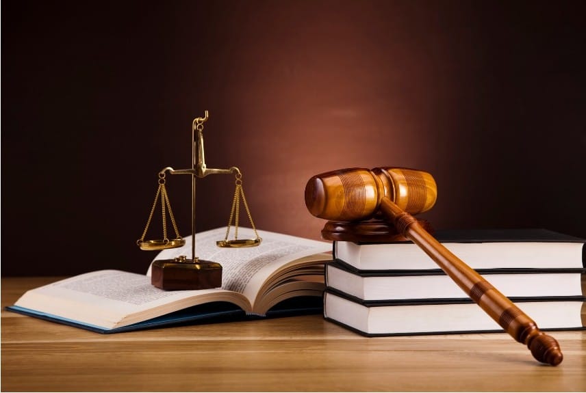 onemhukuk's tweet photo. Yeni İcra Kanunu taslak metnine ilişkin makalemiz sizlerle. İyi okumalar dileriz 🧐✍️⚖️

https://t.co/WvapJfqXzN https://t.co/68MeXXJIKJ