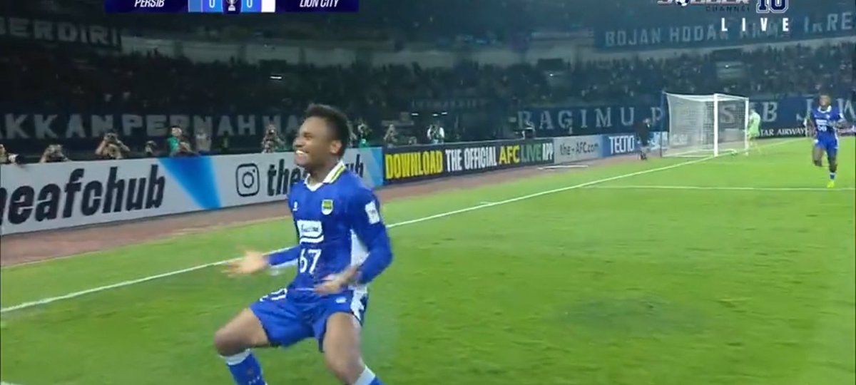 JaySmpson's tweet photo. #PERSIB 1-0 #LionCitySailors https://t.co/NjnJoRNp9M