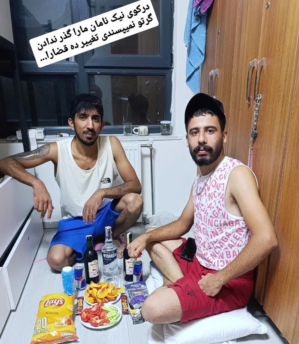 ULUSER (@uluser) on Twitter photo Evet Sevda...!
Madem ahlak dersi hocalığına soyundun.
Al sana Ulusal bir ahlak sorunu 
Hem göçmen hem Arap hem içkici hemde Türk kızlarımıza tacizde bulunan müslüman Arap din kardeşlerin.
Hadi bu ahlaksızlığı yapanlar içinde bir video çek,ozaman görelim samimiyetini Evet Sevda...!
Madem ahlak dersi hocalığına soyundun.
Al sana Ulusal bir ahlak sorunu 
Hem göçmen hem Arap hem içkici hemde Türk kızlarımıza tacizde bulunan müslüman Arap din kardeşlerin.
Hadi bu ahlaksızlığı yapanlar içinde bir video çek,ozaman görelim samimiyetini