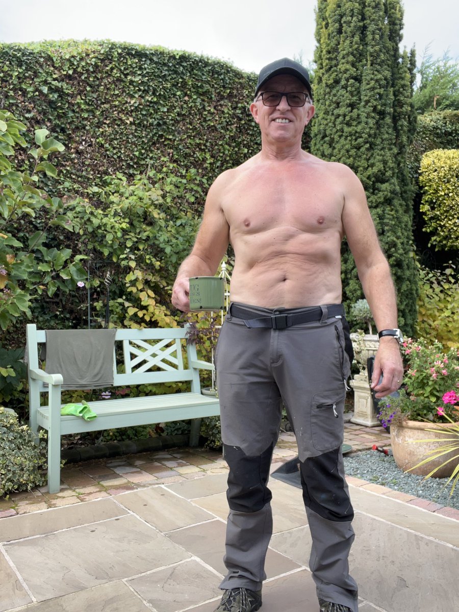 Coffee break.  #gardening #gardeninglife #coffee