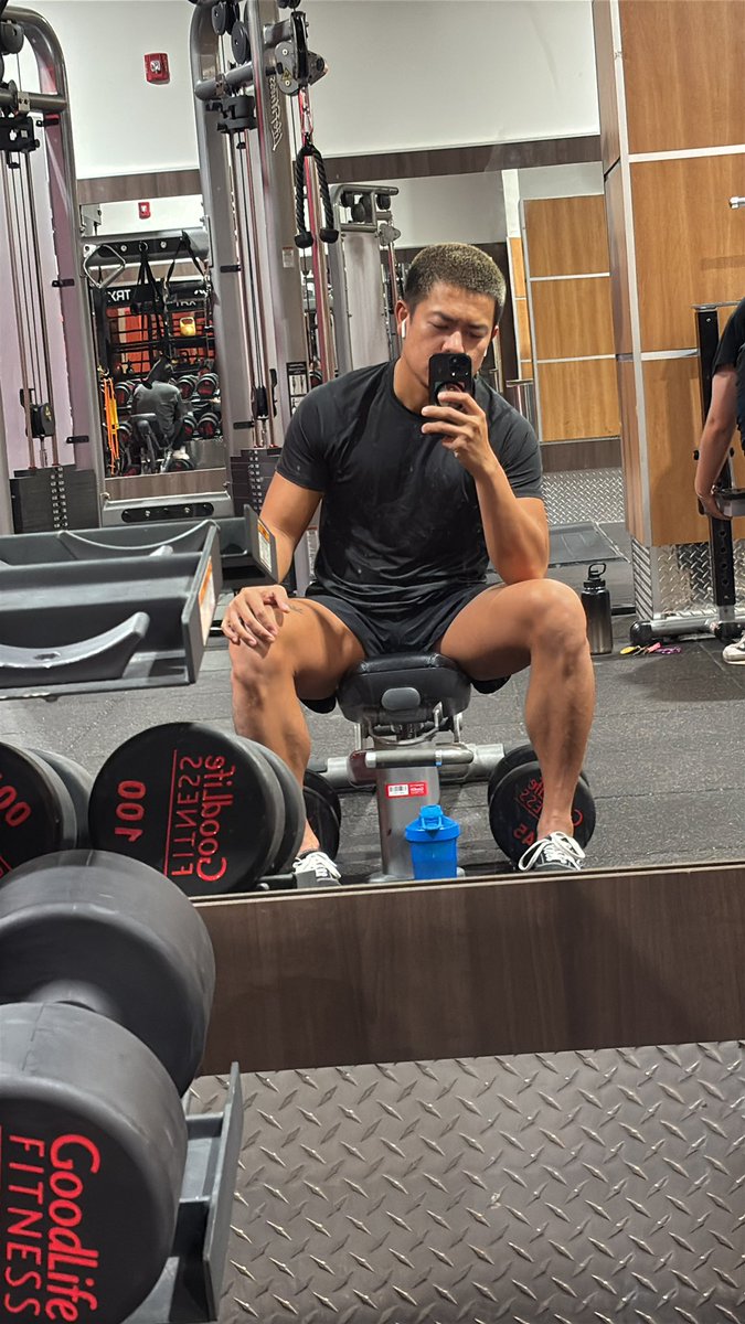 superfive416's tweet image. bon matin! 🫶🏼