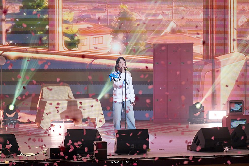 bingo_dahye_s's tweet photo. 너무 예뻤던 토끼 컨페티🐰💗
#박은빈 #PARKEUNBIN
#은빈노트 #HYPERDAY https://t.co/mXIksBt8Rk