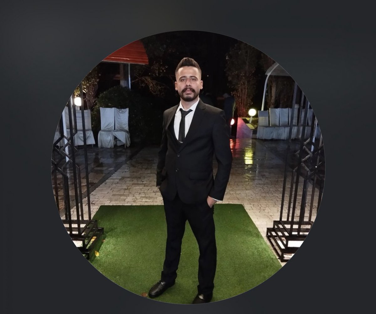 solcugazeten's tweet image. Yurt odasında alem yapıp içki içen yabancı uyruklu şahıs
