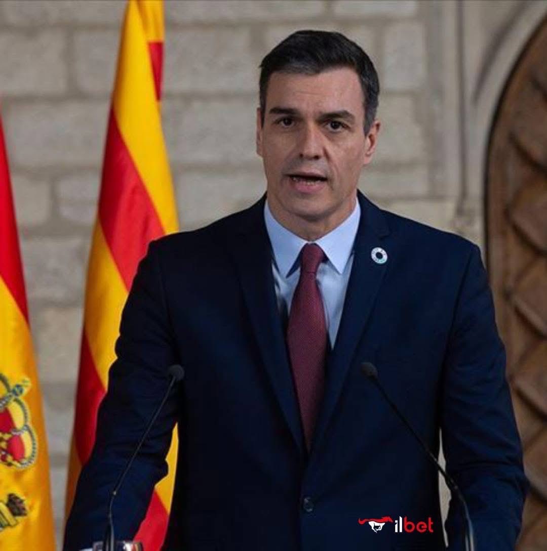 İspanya Başbakanı Sanchez: "Neden İsrail de Rusya gibi spor müsabakalarından ihraç edilmiyor?

Bu barbarlık bitene kadar İsrail de hiçbir uluslararası spor müsabakasında yer almamalı."