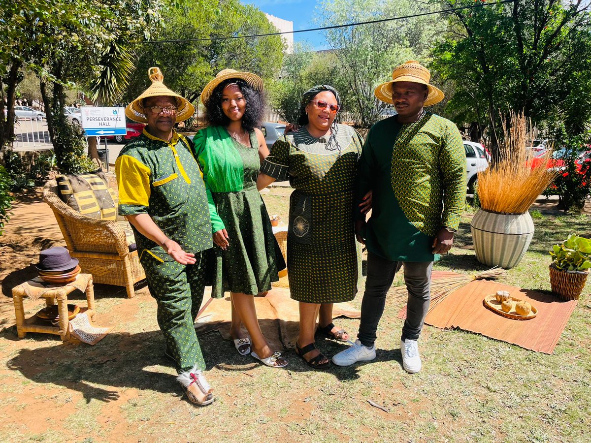 MotheoCollege's tweet photo. Today, Motheo TVET College – Bloemfontein Campus came alive with vibrant colours, traditional attire, music, and dance as we celebrated Heritage Day 2025. The event was a true reflection of South Africa’s rich cultural diversity and unity.
#MotheoTVETCollege #HeritageDay2025 https://t.co/Uup7mvtudN