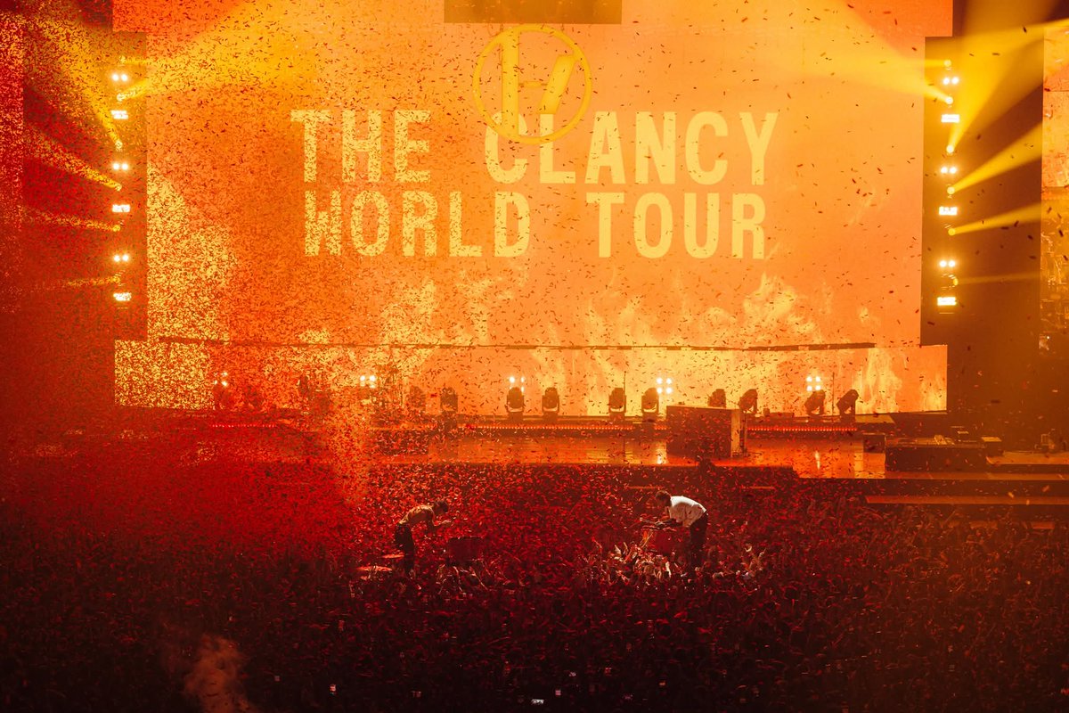 Tonight's show, Sept. 18th
Venue: TQL Stadium, Cincinnati Ohio, 6:30pm EST (Doors)
Capacity: 26,000
Tickets: Sold Out!! Only resale tickets are available 🙌
.
This is the first show of The Clancy World Tour: Breach! ♥️
#Breach #BreachTour