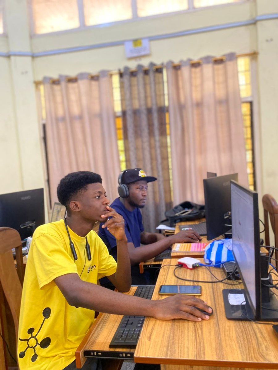 glblcd's tweet image. Week 2 of Global Code HTU and the students are busy brainstorming what projects to build!
Can’t wait to see these ideas come to life. 💡💡
#GlobalCode #HTU #TechEducation