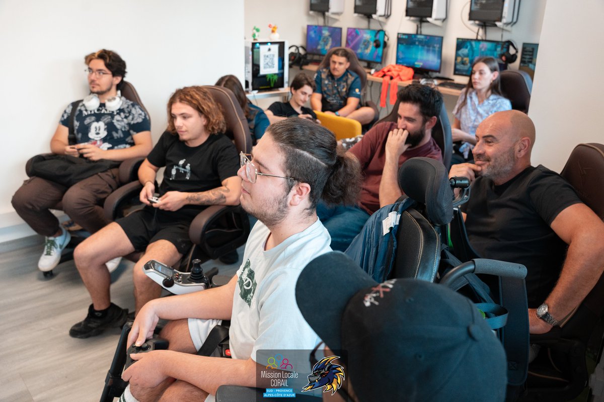 mlcorail's tweet photo. 🎮 Un tournoi Mario Kart à la GHINS d'Hyères : rires, fair-play et inclusion au rendez-vous ! Merci aux jeunes, aux équipes et à nos partenaires pour ce bel après-midi de partage. 🙌

#JeuVidéo #MarioKart #Insertion #Inclusion #GHINS #Hyères https://t.co/1ryOD4Bggc