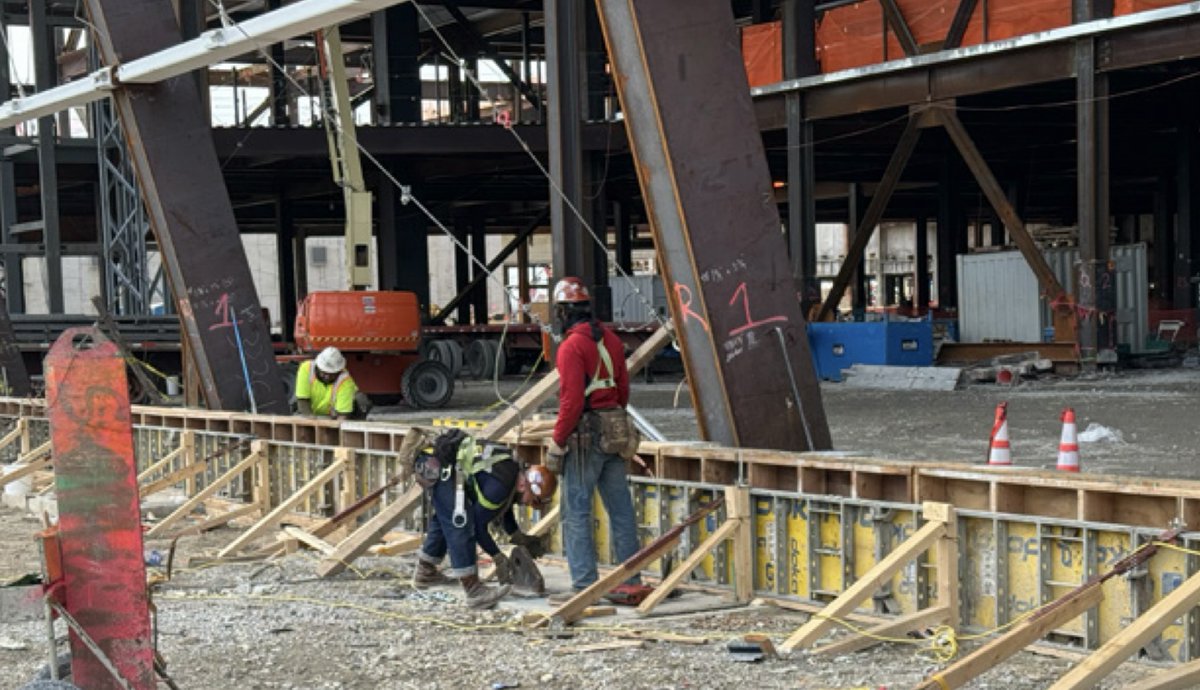NYC District Council of Carpenters (@carpentersnyc) on Twitter photo On Equal Pay Day, we stand firm: fair wages are a right, not a privilege. Union carpenters fight for equity and dignity in every paycheck. 
#UnionProud #EqualPayDay On Equal Pay Day, we stand firm: fair wages are a right, not a privilege. Union carpenters fight for equity and dignity in every paycheck. 
#UnionProud #EqualPayDay