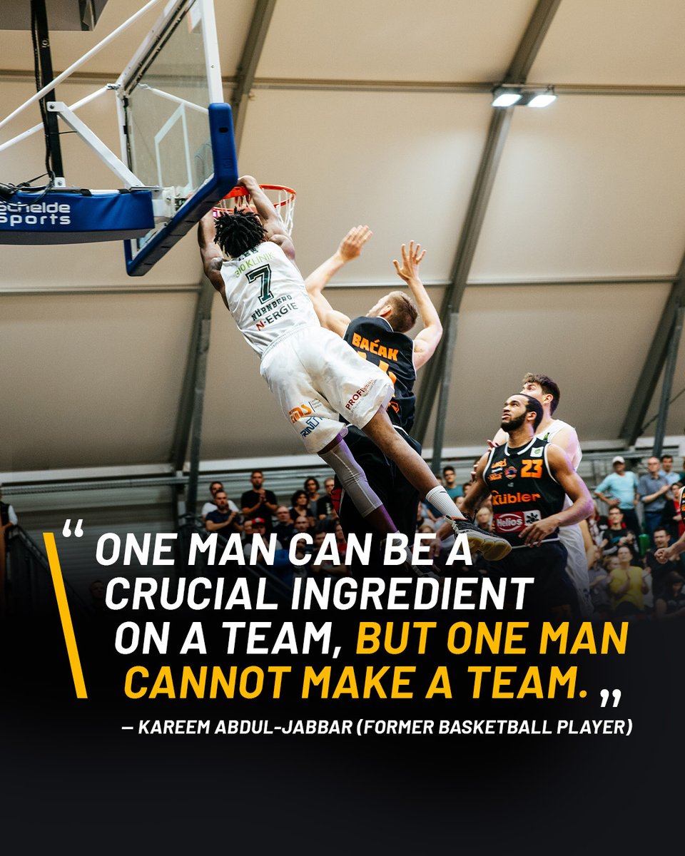 dartfish's tweet image. 💡 Success on the field isn’t about one superstar. It’s about how the team moves, reacts, and grows together.

⚡ With Dartfish, coaches and athletes can track, analyze, and elevate team performance like never before!

Ready to take your team to the next level? 📈 

#Dartfish…