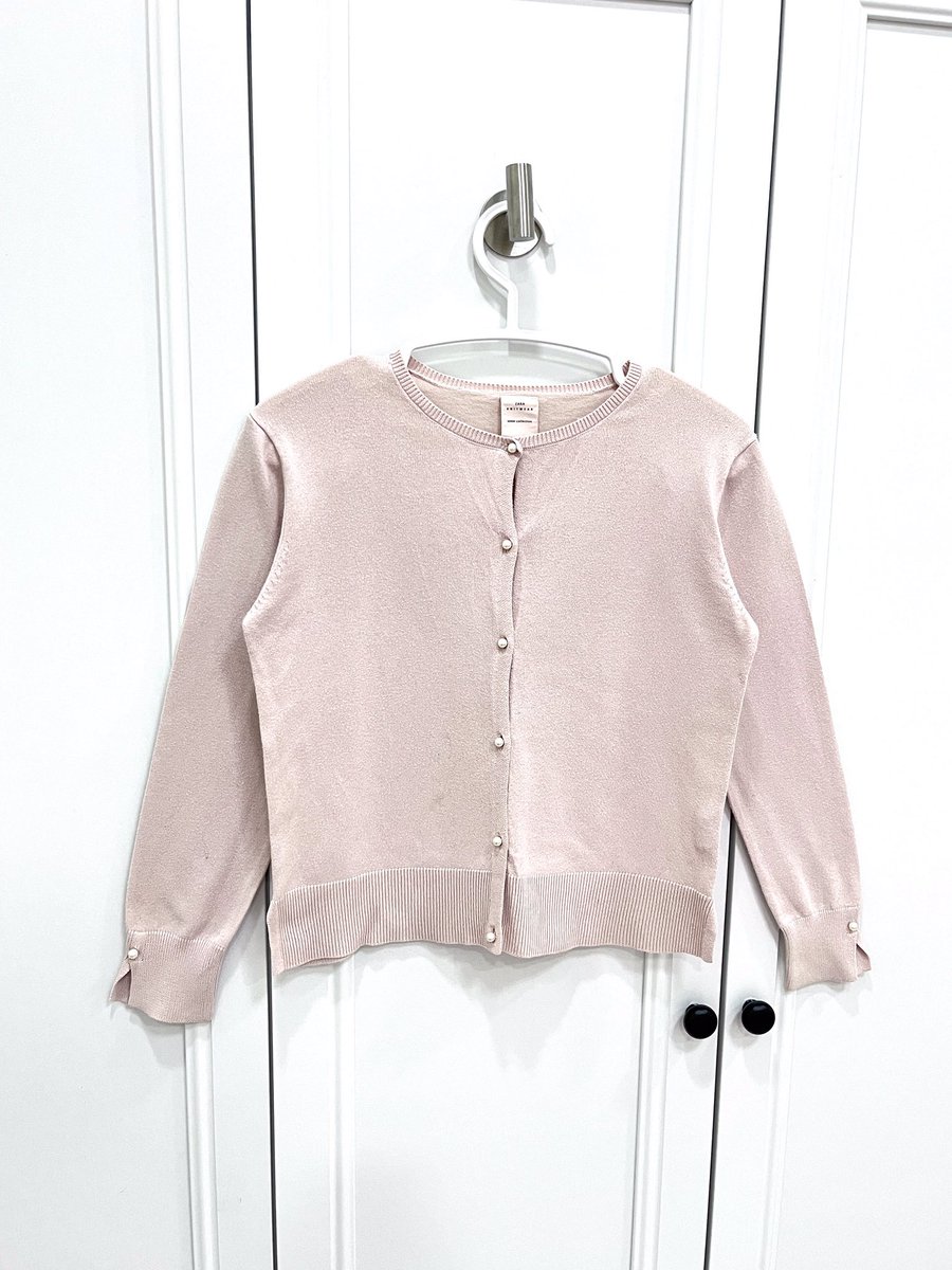 cardy cardigan tweet media