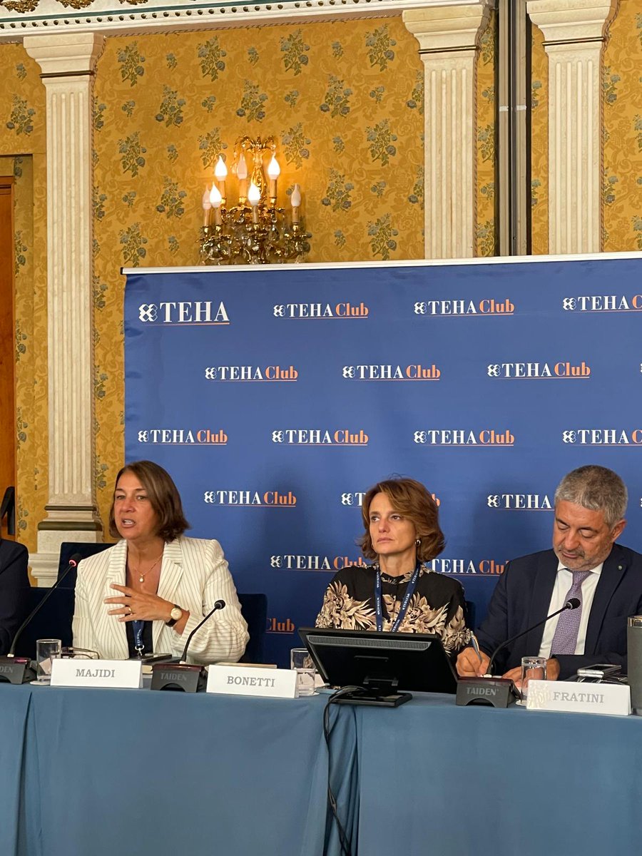 Ambrosetti_'s tweet photo. #TEHAClub #WomenEmpowerment
“Se le donne non fanno una virata e continuiamo a sprecare il loro potenziale, rischiamo che l’IA possa presentare diverse difficoltà”
@MajidiDarya @UN_Women https://t.co/UlZCEwsaAB