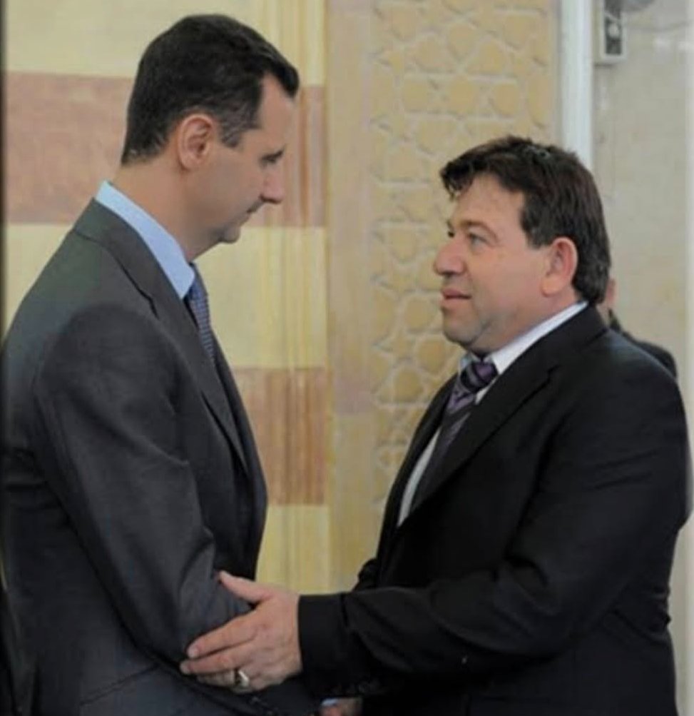 #Syria: Mohammed Qabnoud, a businessman &amp; former deputy in the People's Council, was abducted by gunmen from his office in #Damascus province.

A strong supporter of Assad, he appeared in 2018 in a video humiliating people from E. #Ghouta forcing them to glorify Assad to get a