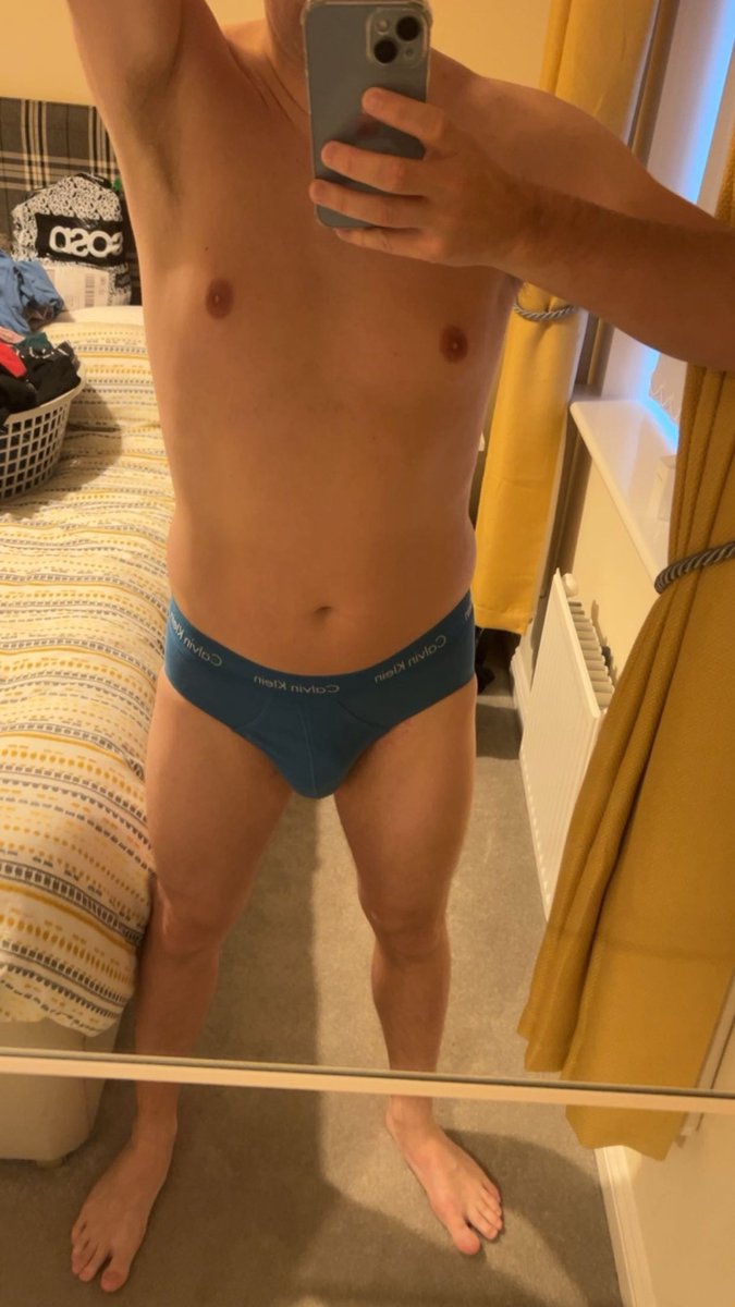 GymTwunk92's tweet photo. Throwback to one of the first pictures I took for this platform that ironically never made it on here
#gay #gym #twunk #twinktotwunk #naked #gayuk #bodyconfident #jock https://t.co/8sc4KQjT0U