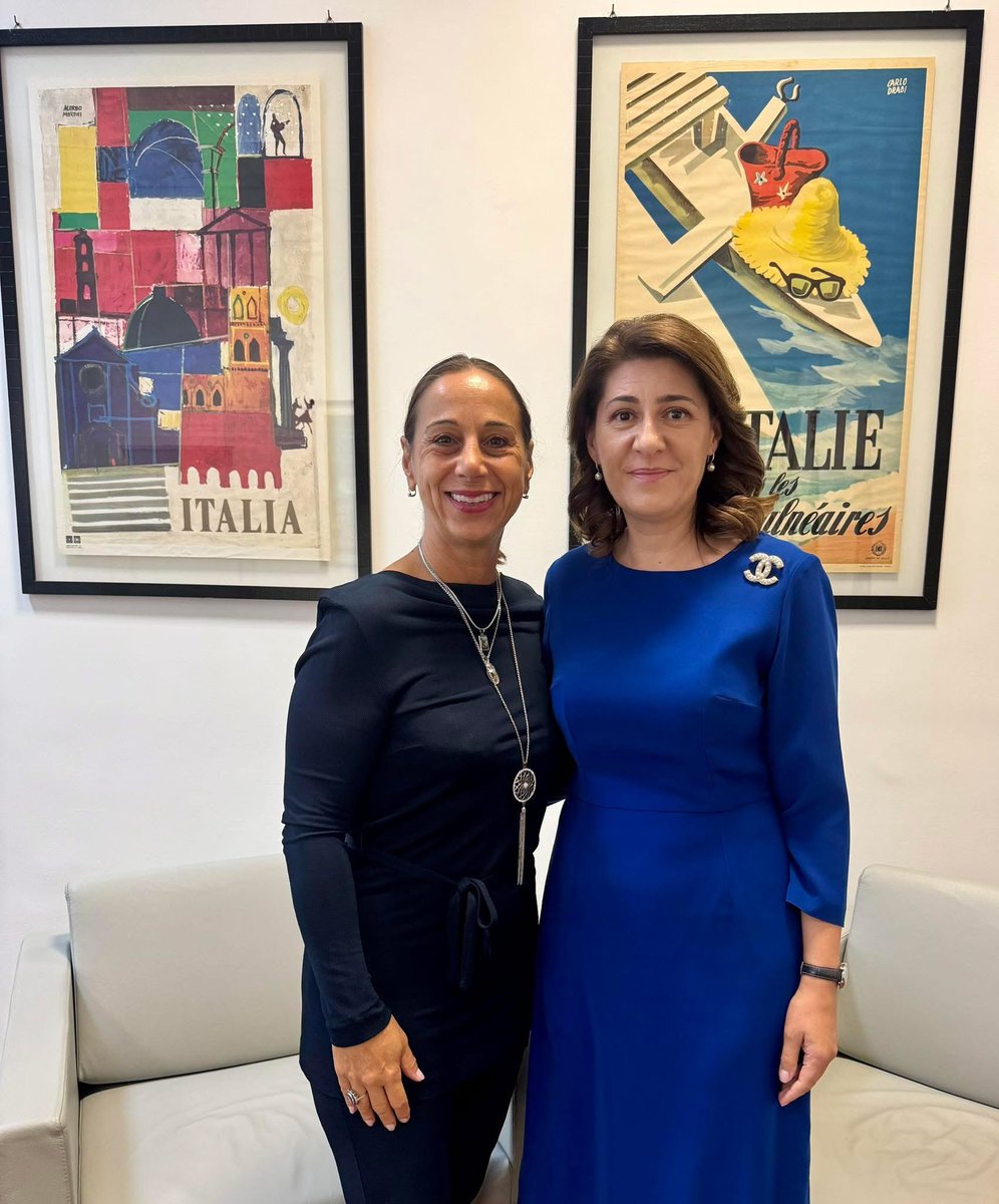 Gabriela Dancau tweet media