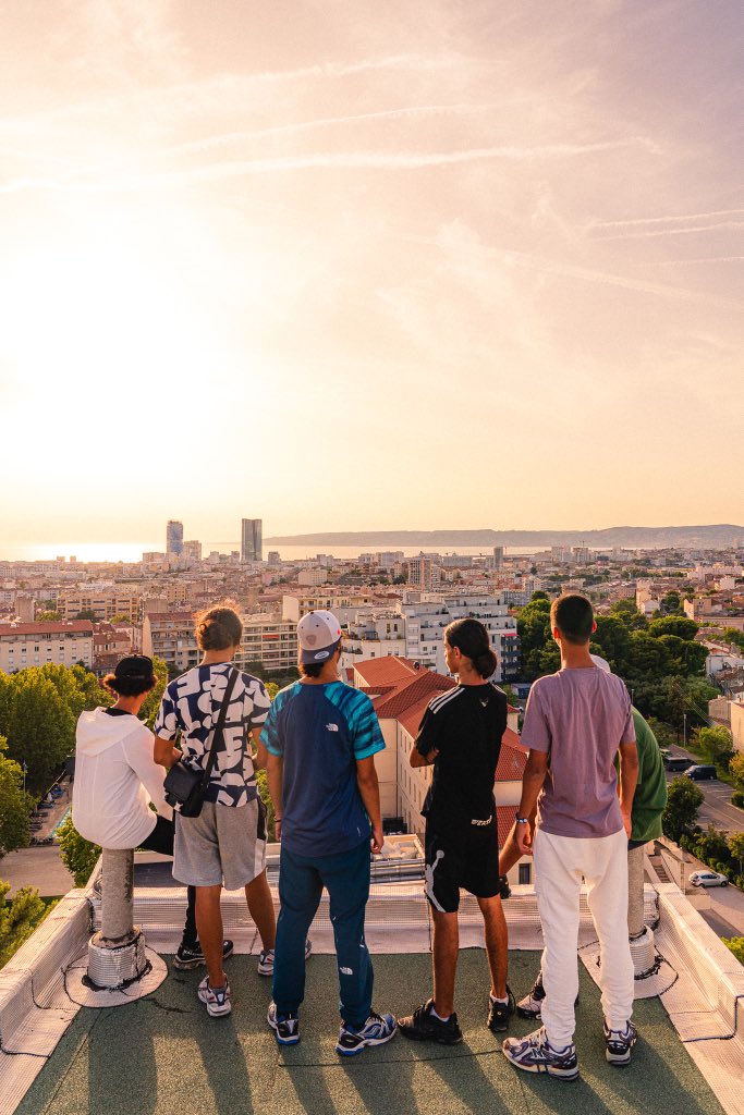 The shooter                             The shoot