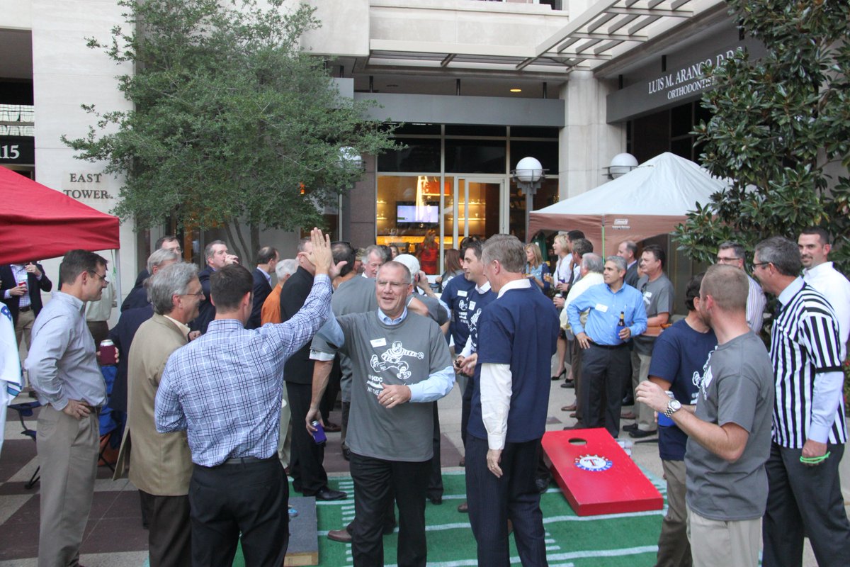 KDC_Development's tweet image. Throwback Thursday to one of our favorite KDC events, the Design and Construction Turkey Bowl! We loved spending time with our design and construction teammates, industry partners, and friends over the years with good company, food, drinks, and backyard games. #KDCPartners
