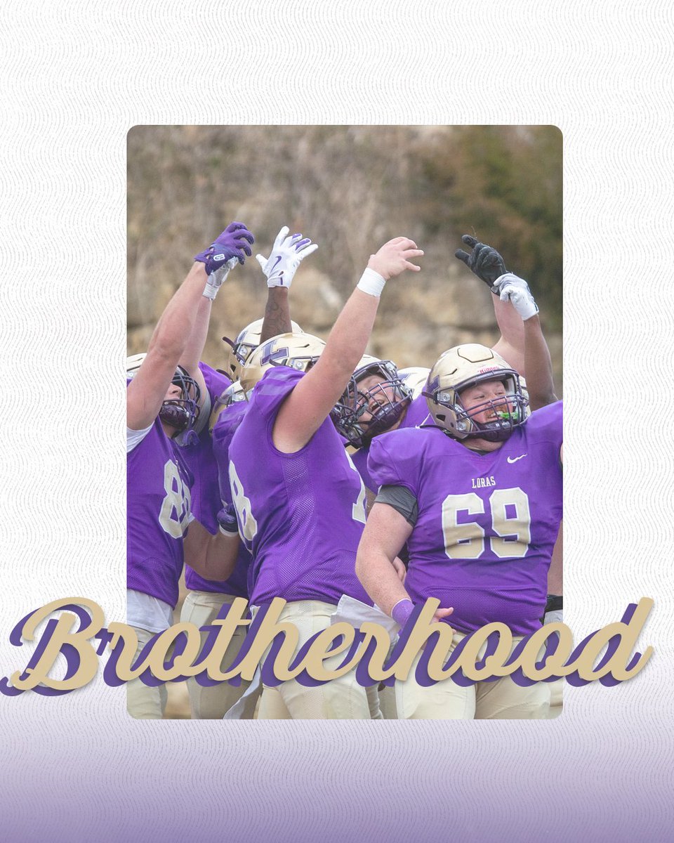 #FlyWithUs <a href="/LorasCollegeFB/">Loras Football</a>