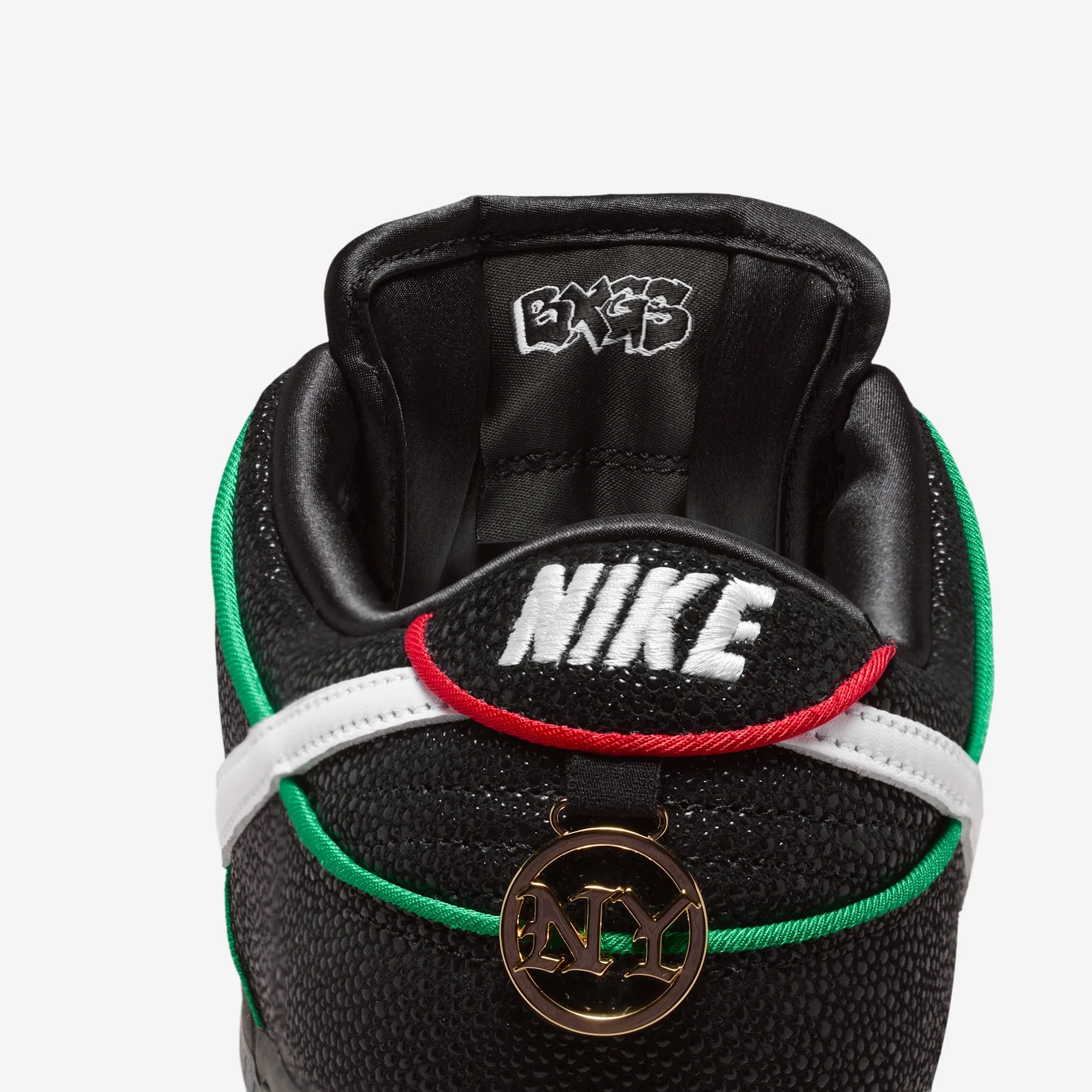 The Toe Box 🇨🇦 (@TheToeBox_) / X