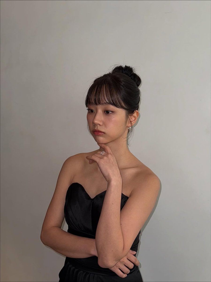 HyeroomyID's tweet photo. Part 3/4

🔗https://t.co/aWrUacwWMh

#Hyeri #혜리 #LeeHyeri #이혜리 #Hyeroomy #BuilFilmAwards2025 #Victory #Pilsun https://t.co/gTL8dpkfFA
