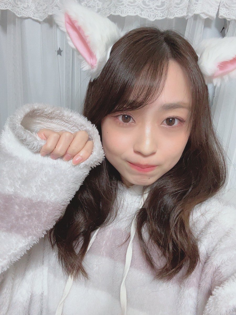 【私の猫っぽいところ🐱】

🫧ここです🫧 <a href="/koko_ueno/">植野 瑚子</a> 

私はかなりの自由人で気分屋な
性格なのでよく猫みたいと
言われます🐈‍⬛💓

あとツンデレらしい。笑

#なにわのここ
#どよよん日記