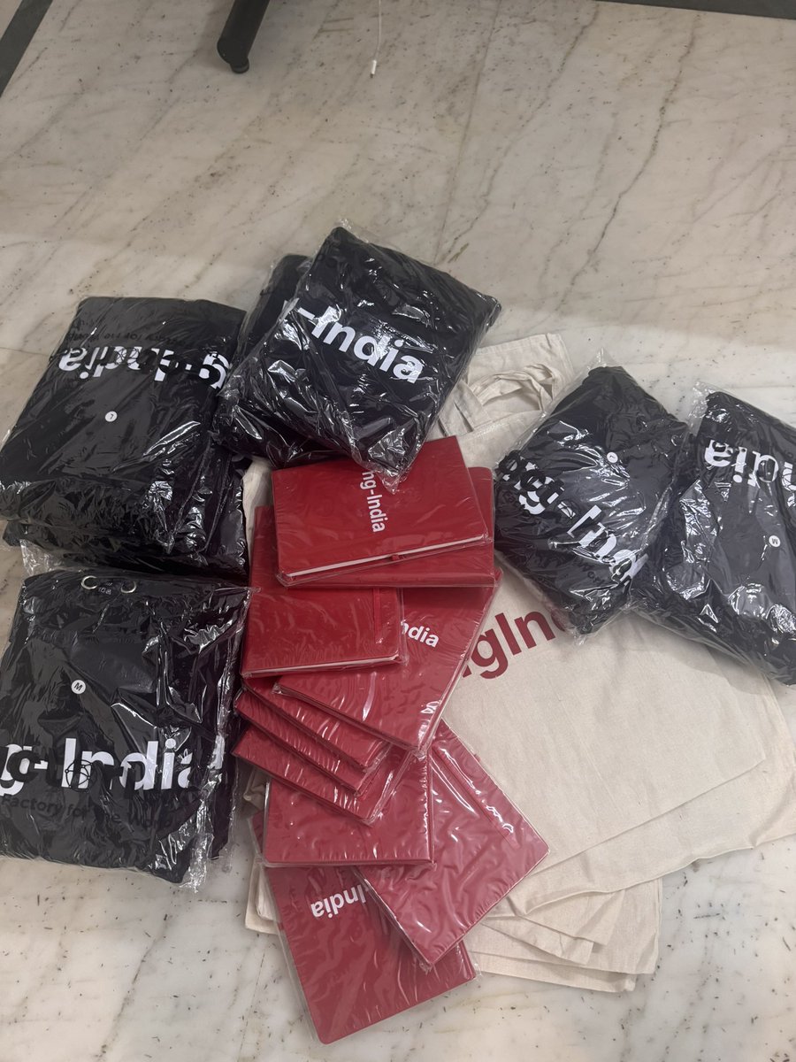 debug_mode's tweet image. Goodies for #ngIndia Chennai meet-up is packed ❤️
Do not miss opportunity to learn deep dive topics and chance to get #ngIndia hoodie or diary 📔
Details and RSVP here - nomadcoder.ai/event/8
See you on Saturday ❤️
#angular #ai #nomadcoder