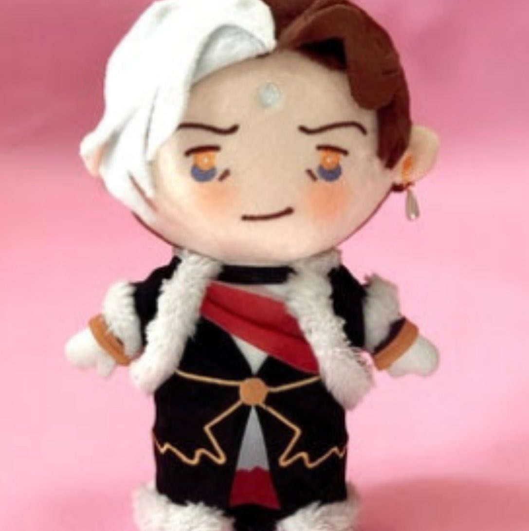 OkayestHealer's tweet photo. Is there by chance anyone out there who owns an Emet-Selch plushie made by Faunna in 2020 and doesn't want/need it anymore (willing to sell it to me)?

I lost mine a few years ago (potentially stolen maybe) at a convention and I never fully recovered 🥺😭 https://t.co/j9QAAzfx6Y