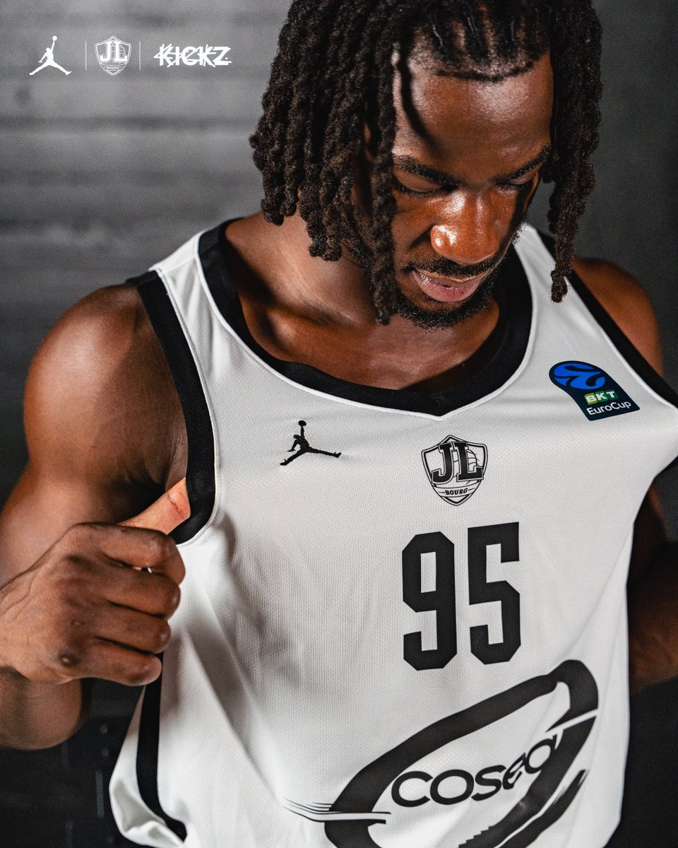 JLBourgBasket's tweet photo. Noir à l’extérieur, Rouge à l’intérieur.
Le Rouge ne s’éteint jamais, il se transforme.
🚀 Ton maillot EuroCup t'attend ici
👉 https://t.co/tuRsaYNf7k
#WeRedy #AirJordan #Kickz https://t.co/m5g7SNCnrd