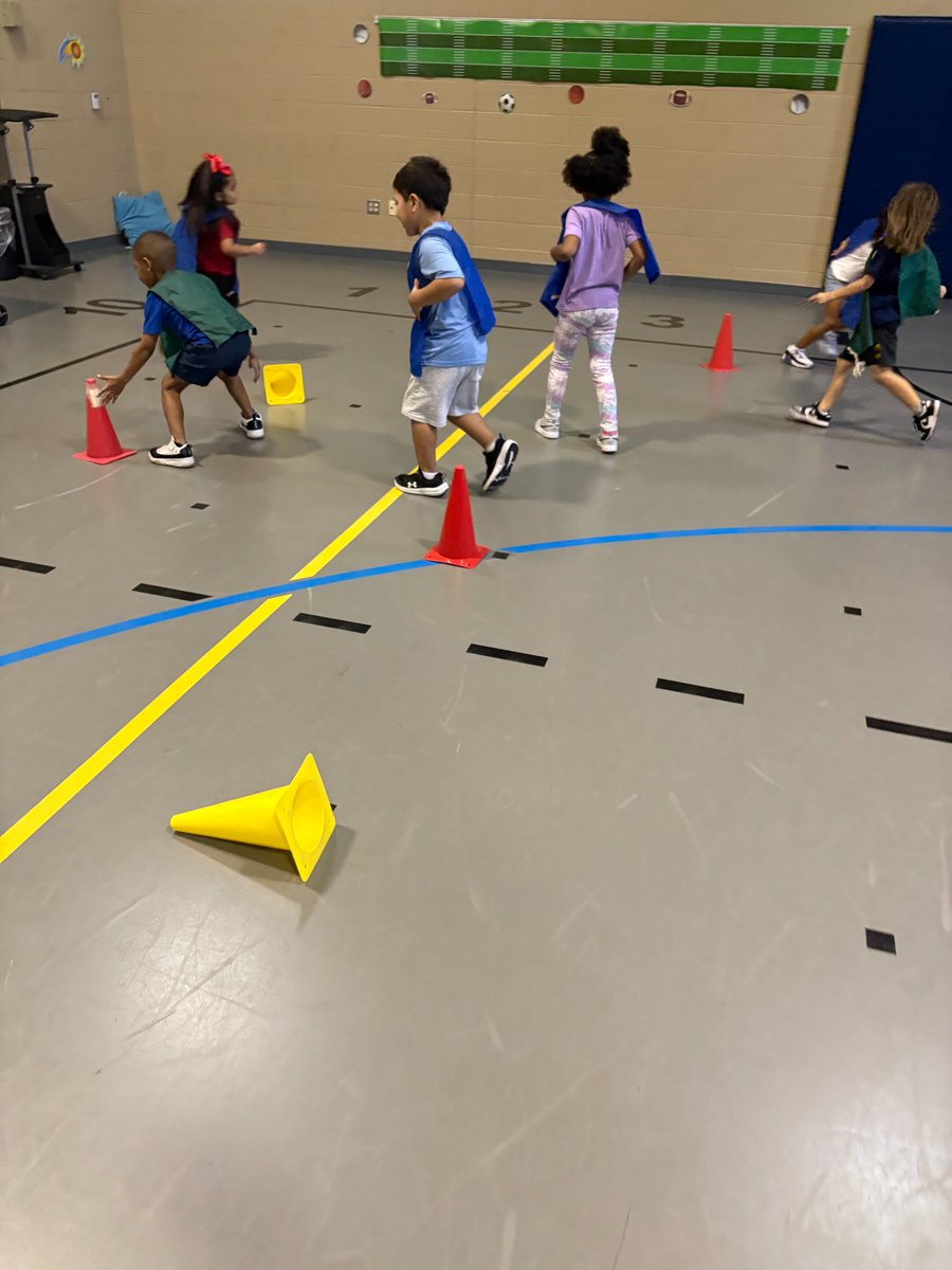 DragonsDean's tweet photo. 🏃‍♂️🏃‍♀️ Our students are hard at work practicing the locomotor skill of running! The focus is on building speed, agility, and endurance while also learning how to change direction and navigate space effectively.  🎉✨ https://t.co/yDHphBrYBZ