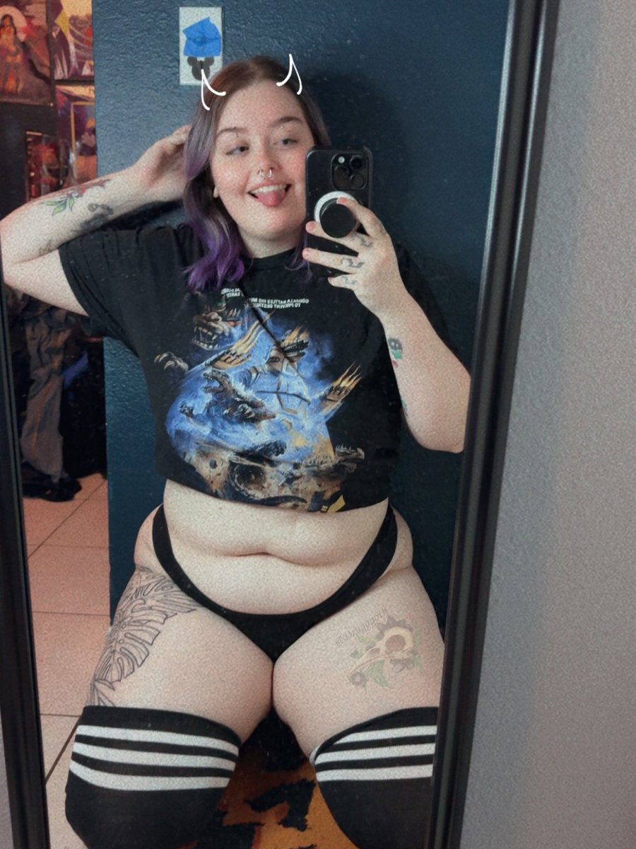 drugggoth's tweet photo. Thick Thursday 🤭 https://t.co/783s1OJMG9