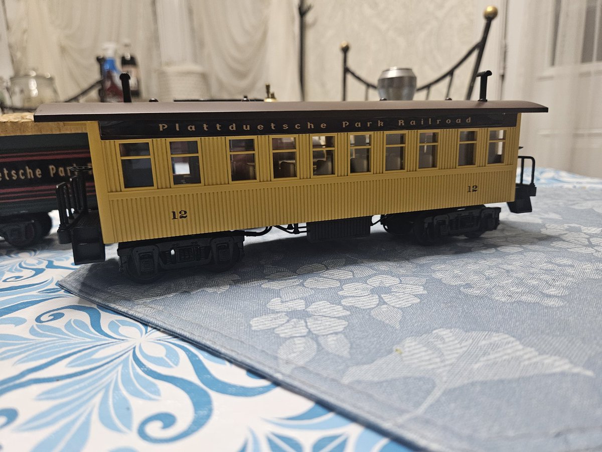 ◉HOBBYTRAIN◉H2845◉PreuBischeELokEG531◉ A Spaceship on Wheels: The New Hashima Cybertrain