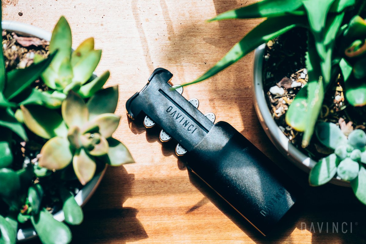 Thursday reminder:

Combustion is convenient for sellers.
Vaporization is honest for consumers.

One burns through product.
The other preserves purity.

Choose which side you’re on.
#Purity #Healthy #vaporization