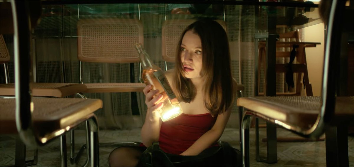 firstshowing's tweet image. Emily Browning Stars in Time Loop RomCom &apos;One More Shot&apos; Trailer firstshowing.net/2025/emily-bro…

#OneMoreShot #timeloop #EmilyBrowning #romcom #NYE @StanAustralia