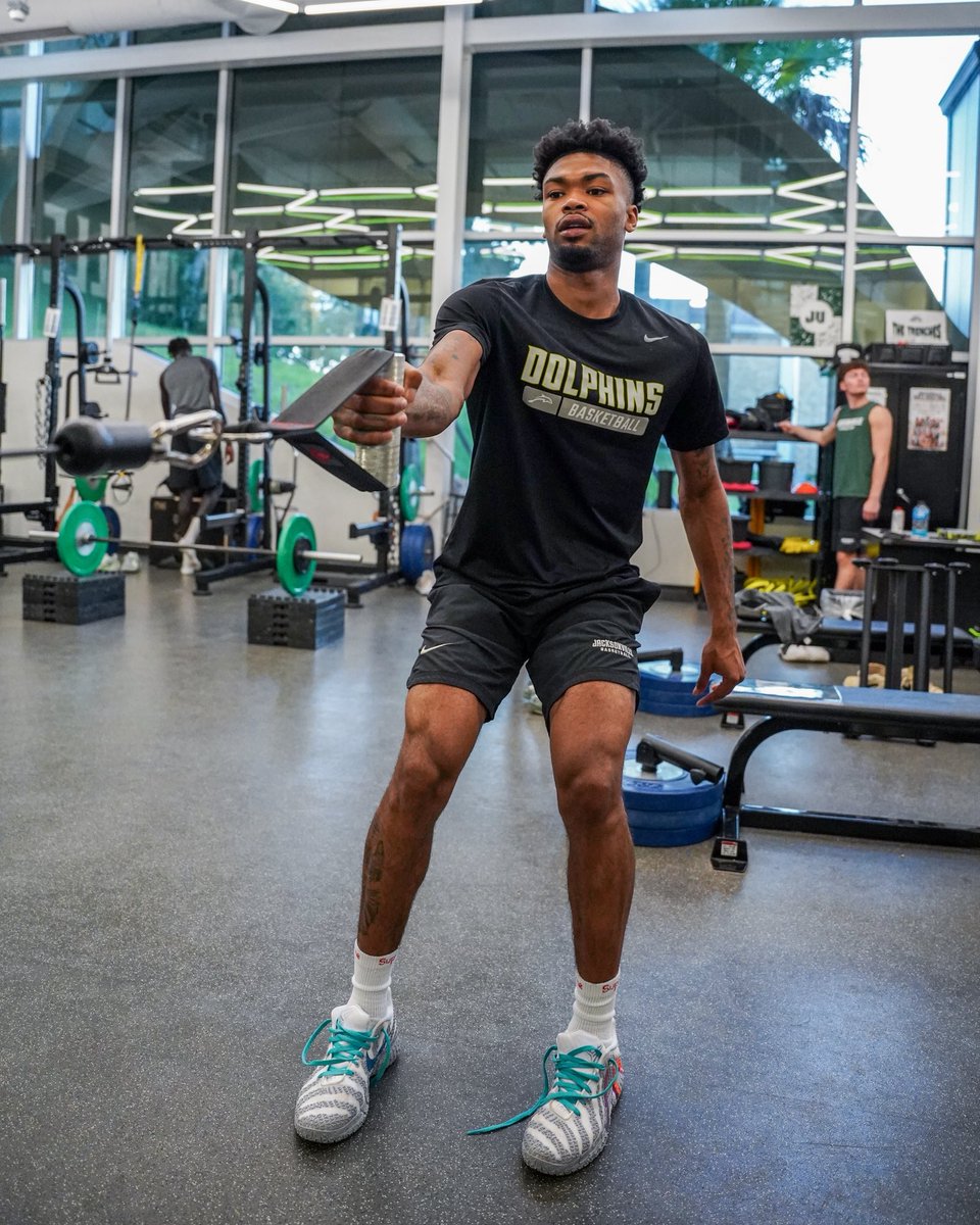 Jacksonville Men’s Basketball 🏀 tweet media