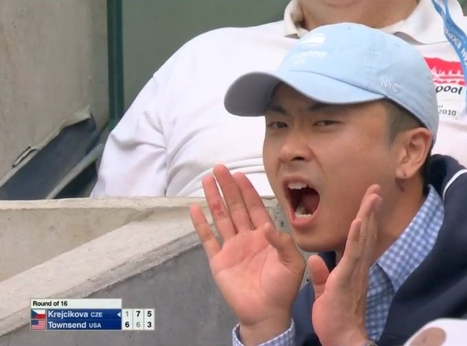 til polarity's end 🎾⚫⚪ (@lildarkcage) on Twitter photo Barbora Krejcikova has done it again😂 Barbora Krejcikova has done it again😂