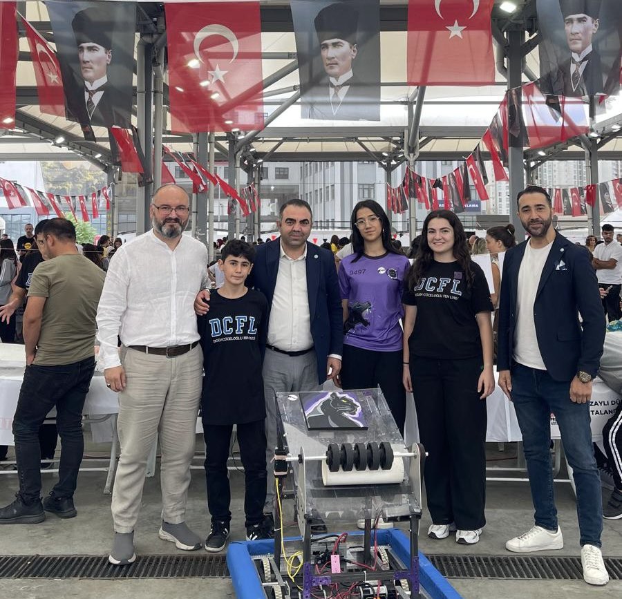 İYİ PARTİ KÜÇÜKÇEKMECE (@iyipartikcekme) on Twitter photo İlçe Başkanımız <a href="/rsm_yldrm/">Rasim Yıldırım</a> , Atakent Etkinlik Meydanı’nda düzenlenen TÜBİTAK 4007 Astrofest etkinliğine katılım sağladı.Bilimin ışığında geleceğe yön veren bu organizasyonda gençlerimiz ve çocuklarımızla buluştuk, onların heyecanına ortak olduk.Emeği geçenlere teşekkür ediyoruz. İlçe Başkanımız <a href="/rsm_yldrm/">Rasim Yıldırım</a> , Atakent Etkinlik Meydanı’nda düzenlenen TÜBİTAK 4007 Astrofest etkinliğine katılım sağladı.Bilimin ışığında geleceğe yön veren bu organizasyonda gençlerimiz ve çocuklarımızla buluştuk, onların heyecanına ortak olduk.Emeği geçenlere teşekkür ediyoruz.