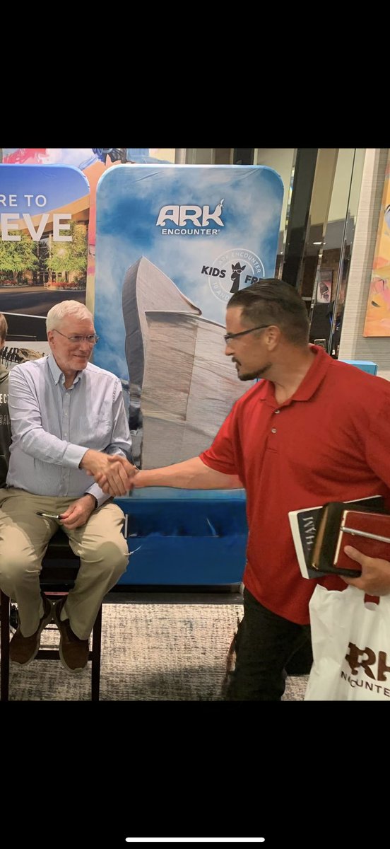 DanielKennedy23's tweet photo. Had the pleasure of meeting @aigkenham 
Excellent conference. #cornerstone #AIG #family #memories https://t.co/t53Sndip8L