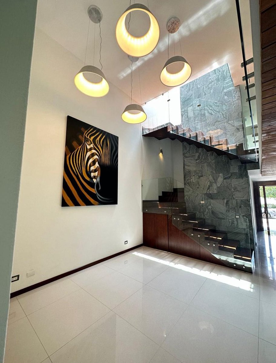 Tu casa en PUEBLA 
Lomas Angelópolis I
Cluster 444

#lomasangelopolis #puebladelosangeles #pueblomagico✨ #realstate #realstates #poblanos #inversionista #inversionistasexitosos #inversionistasmexicanos #bienesraíces