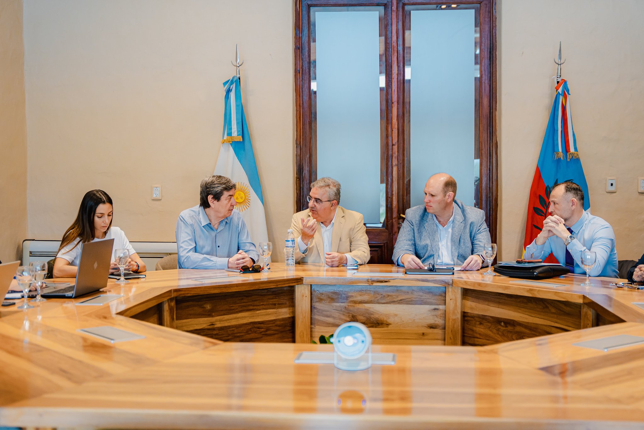 En medio de la caída salarial generalizada, Catamarca confirmó que pagará un bono de 120 mil pesos a los estatales