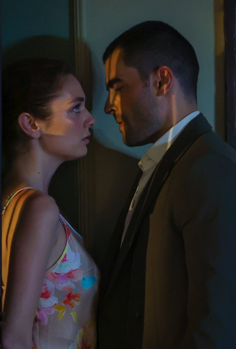 #AkınAkınözü ve #SerraArıtürk✨

#TimHan #Veliaht