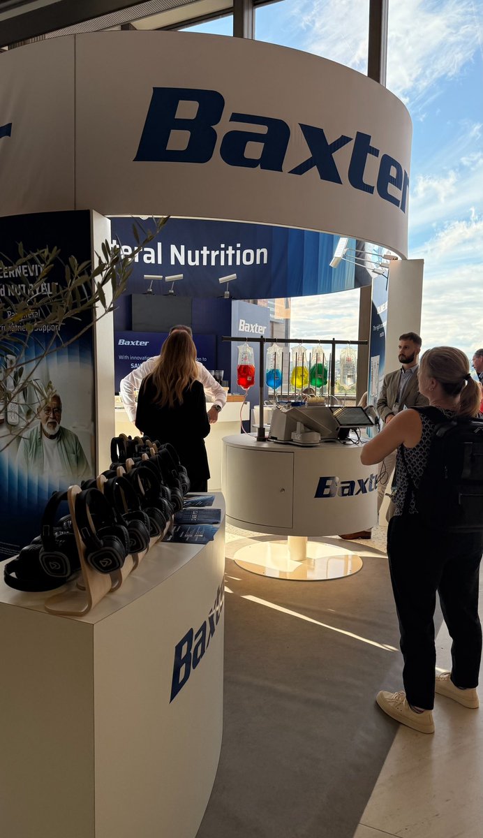 حضرت مؤتمر ESPEN 2025 في براغ 🇨🇿✨
من أجمل تجاربي هالسنة،مليانة محاضرات وأفكار ومعلومات عن مجالنا، لكن الأجمل كان الجو اللي يخليك تتحمس وتشوف شغفك بعين جديدة 💙🤩
تجربة تخليني أرجع متأكدة إن هذا المجال هو مكاني فعلًا
مجال التغذية السريرية جميل وفيه تجدد وتطور مستمر ✨
الحمدلله 💙