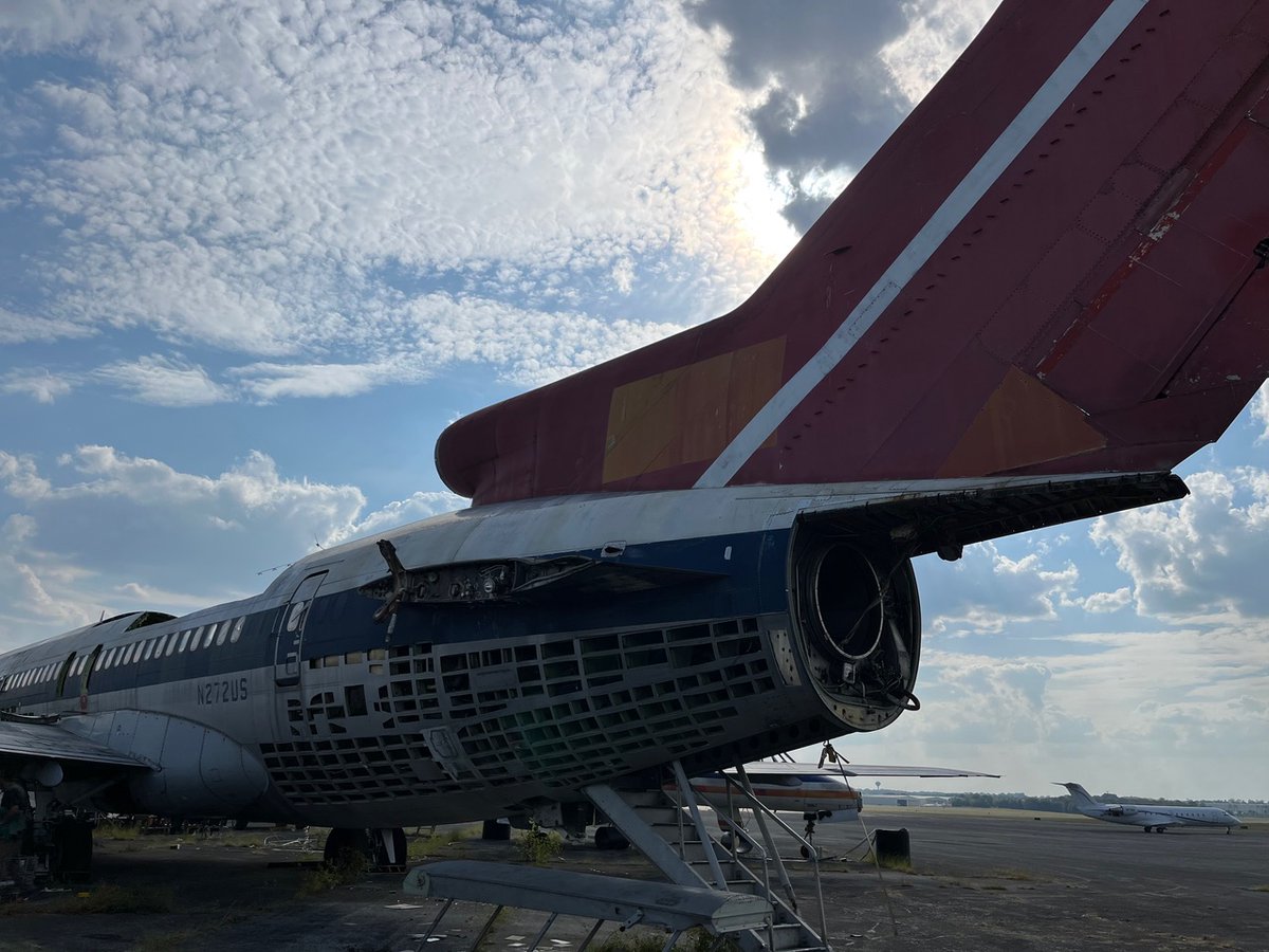 On Sept 18, 1969, Northwest Airlines’ Boeing 727-251 N272US made its first flight.
Delivered in Oct ’69, she became a workhorse of the fleet during the golden age of air travel. In 2024 she joined the PlaneTags fleet.

#OnThisDay #AviationHistory #Boeing727 #NorthwestAirlines