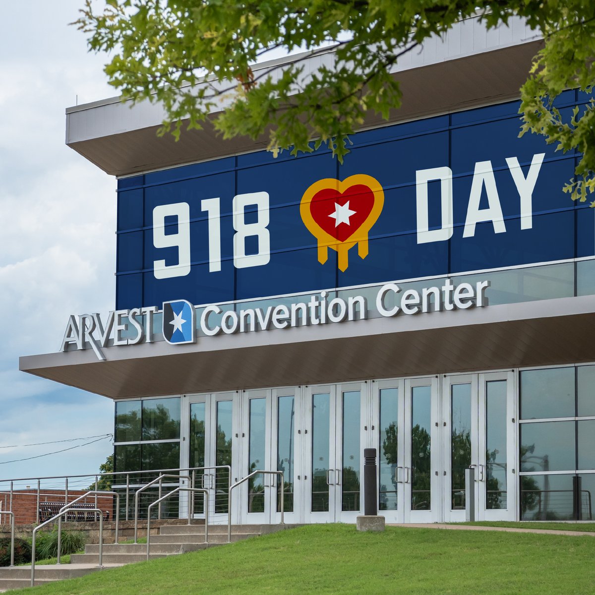 Arvest Convention Center tweet media
