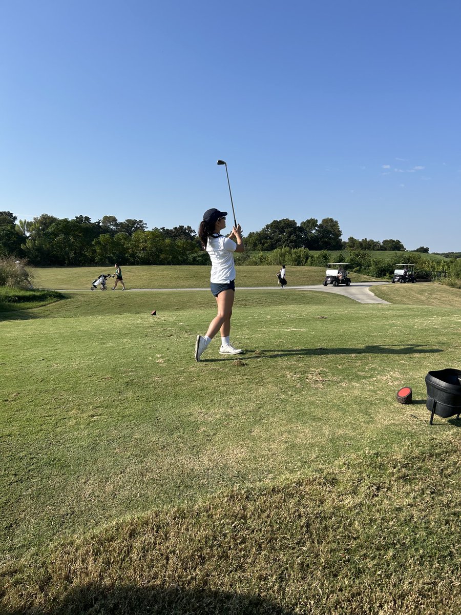 Girls have a game at Rockwood Fort Worth!!
It’s a beautiful day to be a Wolf!